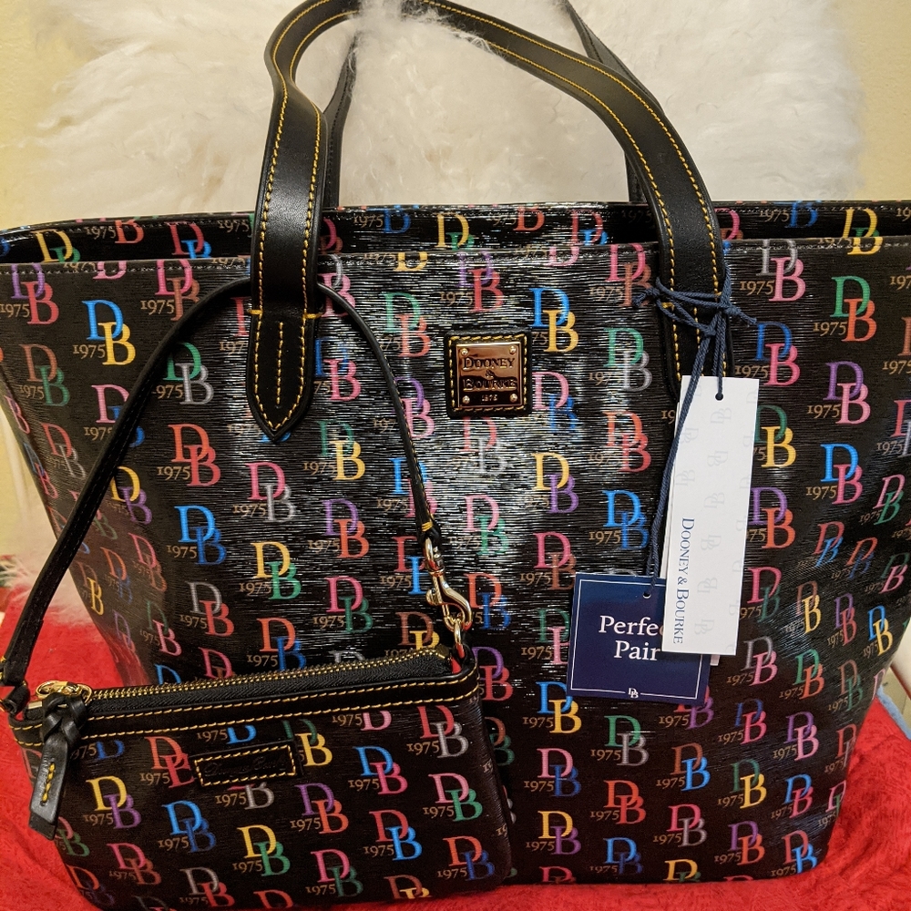 Dooney and Bourke Monogram Large Shopper NWT!!